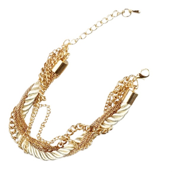 🆕 Cream Gold layered bracelet - Picture 3 of 3